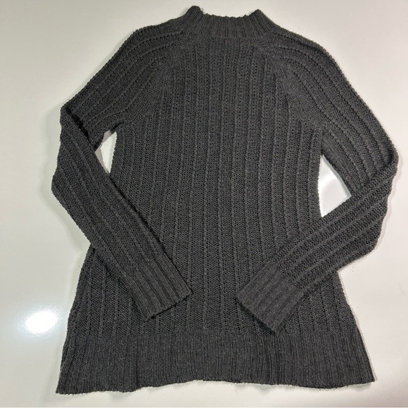 Daisy Fuentes Sweater Women’s Medium Tunic Autumn Wear Loose Weave Top Casual - Picture 4 of 9